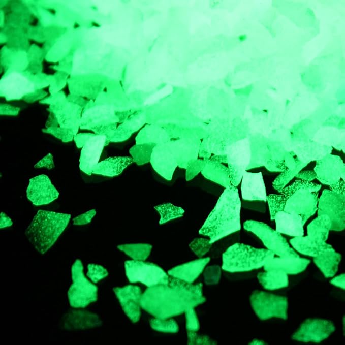 Shiny Stone Glow in The Dark Gravel Stones Rocks, Aquarium Gravel, Glow Rocks Stones,Decorative Rocks for Fish Tank Aquarium Garden Planter Landscape Decoration,280g/10oz (3-5mm, Yellow Green)