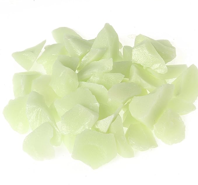 Shiny Stone Glow in The Dark Gravel Stones Rocks, Aquarium Gravel, Glow Rocks Stones,Decorative Rocks for Fish Tank Aquarium Garden Planter Landscape Decoration,280g/10oz (15-22mm, Yellow Green)