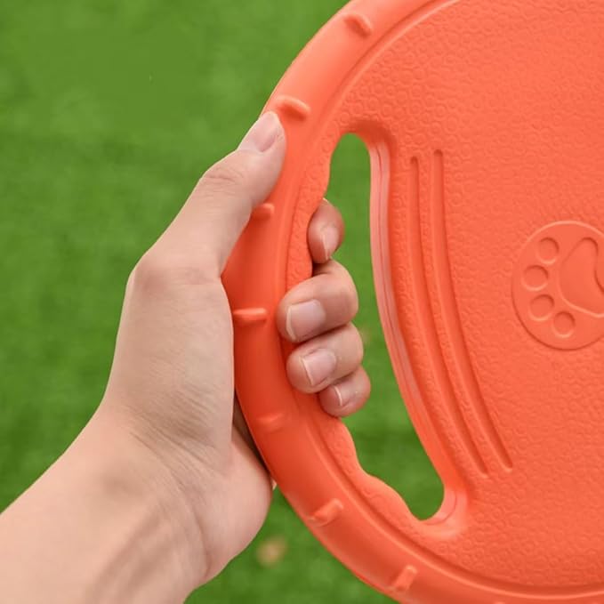 1 Pack Dog Soft Flying Discs Interactive Training Toys, EVA Material Lightweight Pet Supplies, Floats in Water, Great for Beach and Pool (Green)