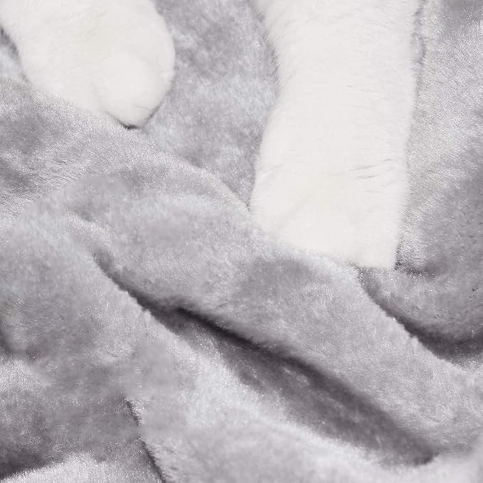 Small Cat Tree for Indoor Cats,Cat Tower with Scratching Post and Board,Cat House with Perch for Kitten, Stable Condo and Stand (Light Grey)