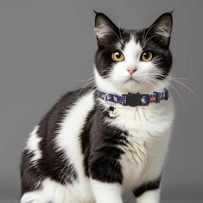 Cat Collar Breakaway, 2 Pack Cotton Cats Collars with Bells, Cute Astronaut Shaped for Girl Boy Kittens
