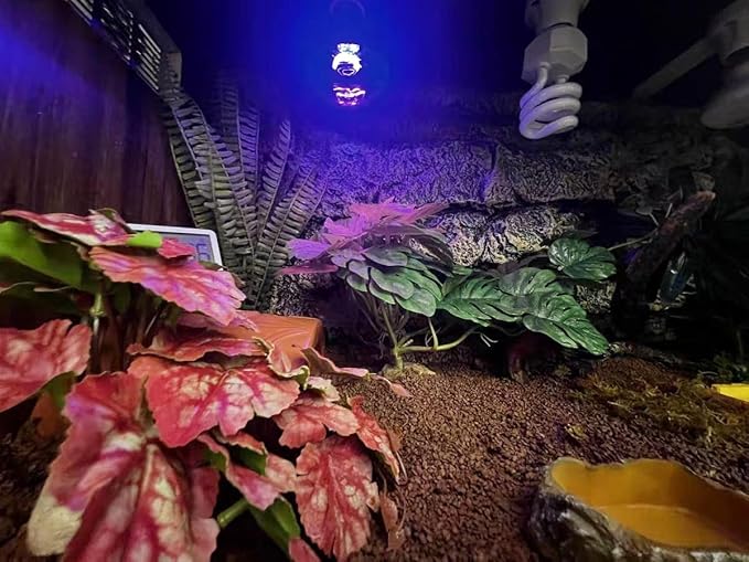 Reptile Plants for Terrarium Decor,Amphibian Habitat Decor,Artificial Plants for Gecko Chameleon Snake Tortoise Tank Accessories with Base (Pink heuchera micrantha)