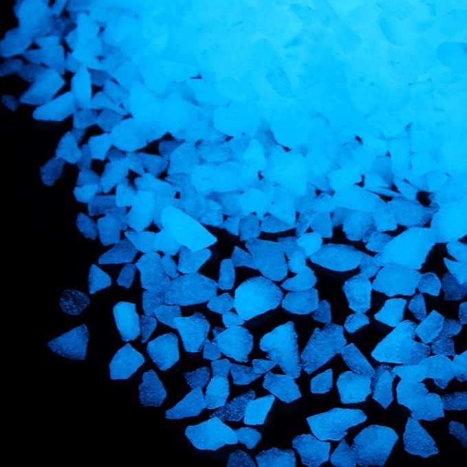 Shiny Stone Glow in The Dark Gravel Stones Rocks, Aquarium Gravel, Glow Rocks Stones,Decorative Rocks for Fish Tank Aquarium Garden Planter Landscape Decoration,280g/10oz (3-5mm, Sky Blue)