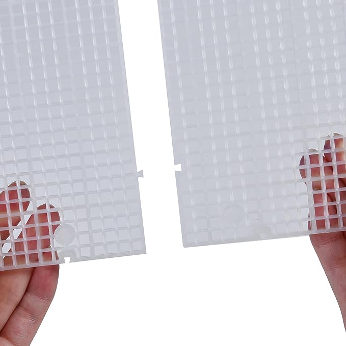 ALEGI Plastic Grid Divider Tray Egg Crate Louvre Aquarium Fish Tank Bottom Isolation with Bracket (4pcs)