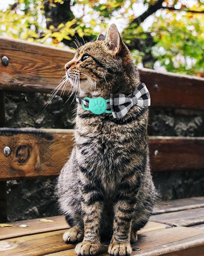 Joytale Upgraded Cat Collar with Bells, Breakaway Cat Collars with Bow Tie, 1 Pack Girl Boy Safety Plaid Kitten Collars, Black