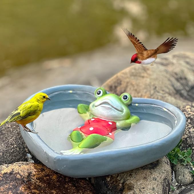 Outdoor Garden Solar Frog Bird Feeder, Resin Frog Love Shape Bird Feeder, Frog Statue Decorative Lamp for Outdoor Patio Tabletop Decoration, for Mom and Grandma