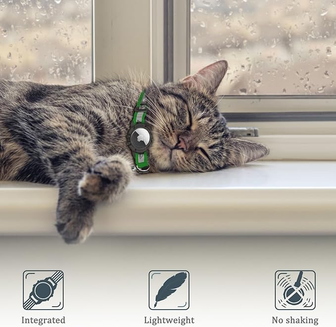 Reflective AirTag Cat Collar, Integrated Cat Tracker Collar with Air Tag Holder and Bell, Safety Elastic Band Cat GPS Collars for Girl Boy Cats, Kittens and Puppies (Emerald,S)