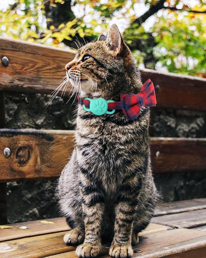Joytale Upgraded Cat Collar with Bells, Breakaway Cat Collars with Bow Tie, 2 Pack Girl Boy Safety Plaid Kitten Collars, Green+Red