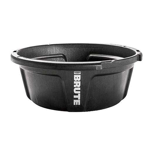 Rubbermaid Commercial Products Brute 6-Gallon Animal Pan Feeder, RigidCell Construction, Stackable Livestock Feed Bowl, Made in USA
