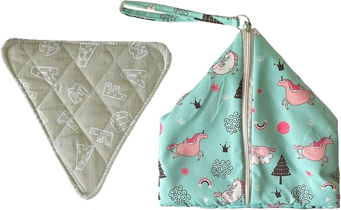 Handmade Cuddle Sack Sleeping Bag Pouch Small Animals Hedgehog Carrier Bag Pouch with Strap Breathable Vents Portable Outgoing Bag (Green with Green Pad)