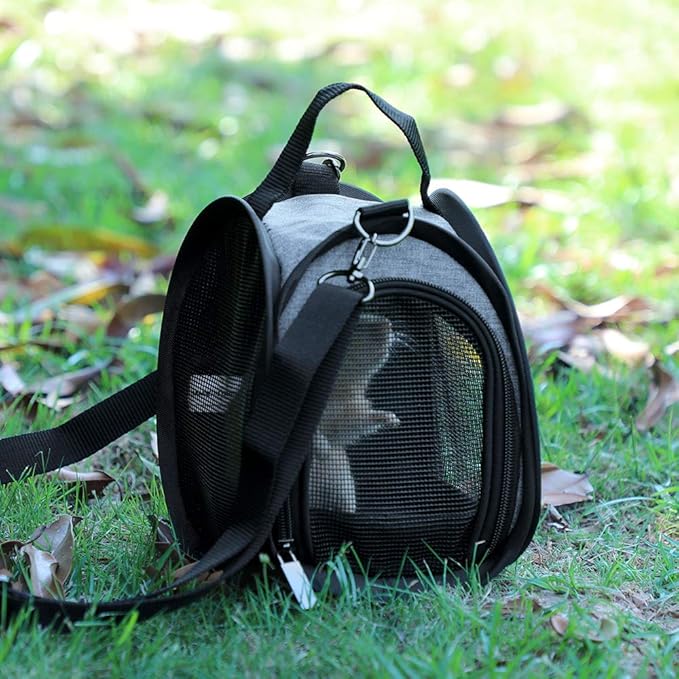 Petsfit Hamster Carrier Small Animal Bag for Sugar Glider,Hedgehog,Tortoise,Teacup Dogs,Baby Guinea Pig - Lightweigh Carriers with Shoulder Strap,Breathable Mesh Window,Removable Mat,Side Pockets