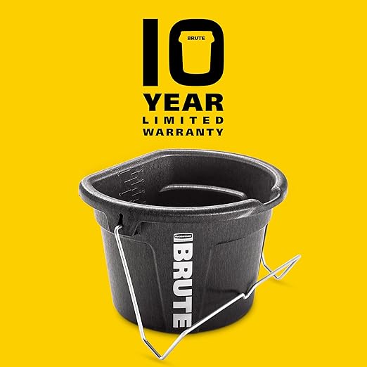Rubbermaid Commercial Products Brute 5-Gallon 3-in-1 Flat-Back Feed Bucket with Hook-Hang-Carry Handle, RigidCell Strength, Pour Spout, USA Made for Horse & Livestock