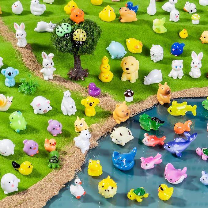200pcs Mini Resin Animals 200 Styles Variety Tiny Animals Figures Miniature Little Small Animal Figurines Bulk for Micro Fairy Garden Landscape Accessories Hide Crafts Decor Aquarium