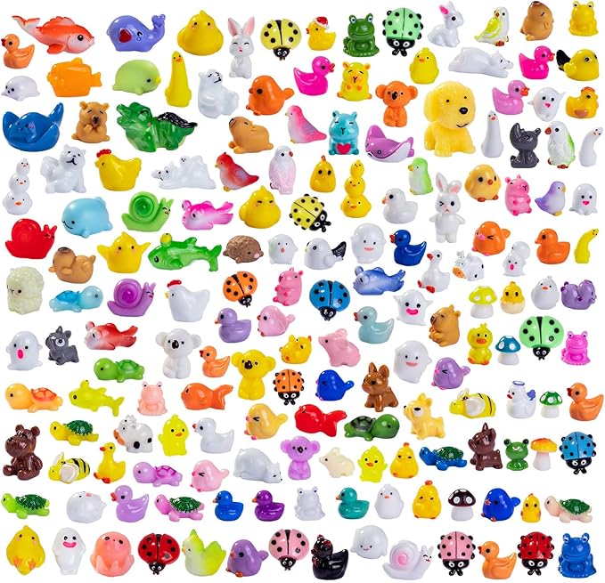 200pcs Mini Resin Animals 200 Styles Variety Tiny Animals Figures Miniature Little Small Animal Figurines Bulk for Micro Fairy Garden Landscape Accessories Hide Crafts Decor Aquarium