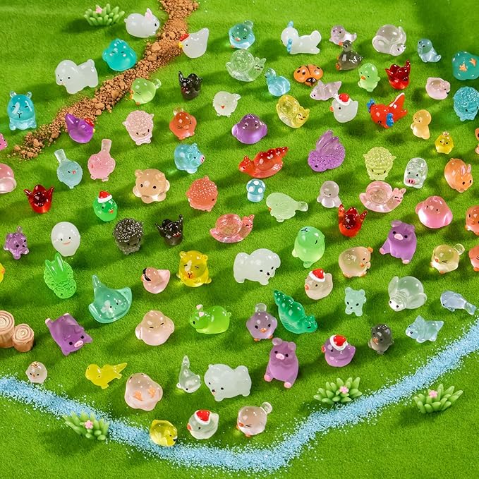 210Pcs Mini Resin Animals Variety Tiny Animals Figures Miniature Little Small Figurines Bulk for Micro Fairy Garden Landscape Accessories Hide Decor Aquarium
